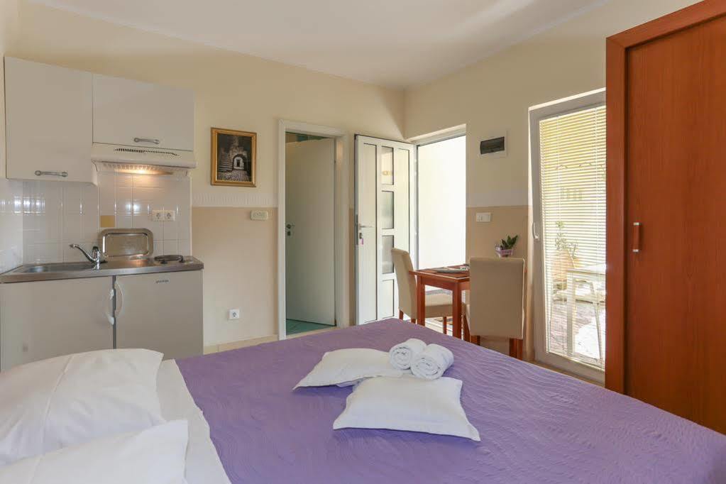 Apartments & Rooms Buble Trogir Dış mekan fotoğraf